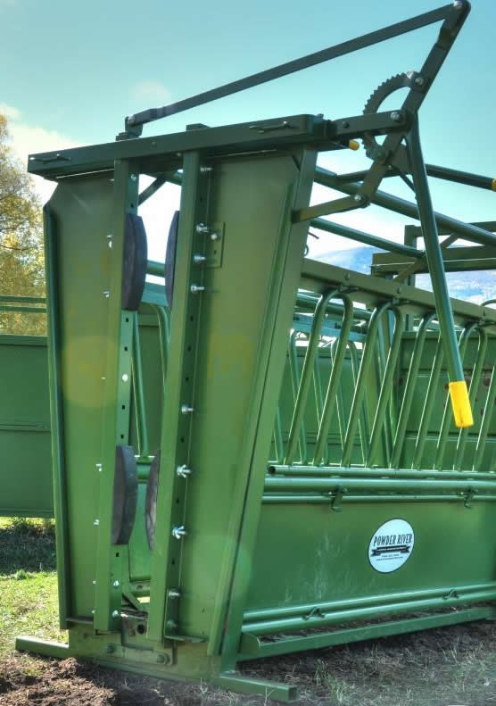 Powder River Cattle Chutes,Cattle Working Squeeze Chutes, Chute