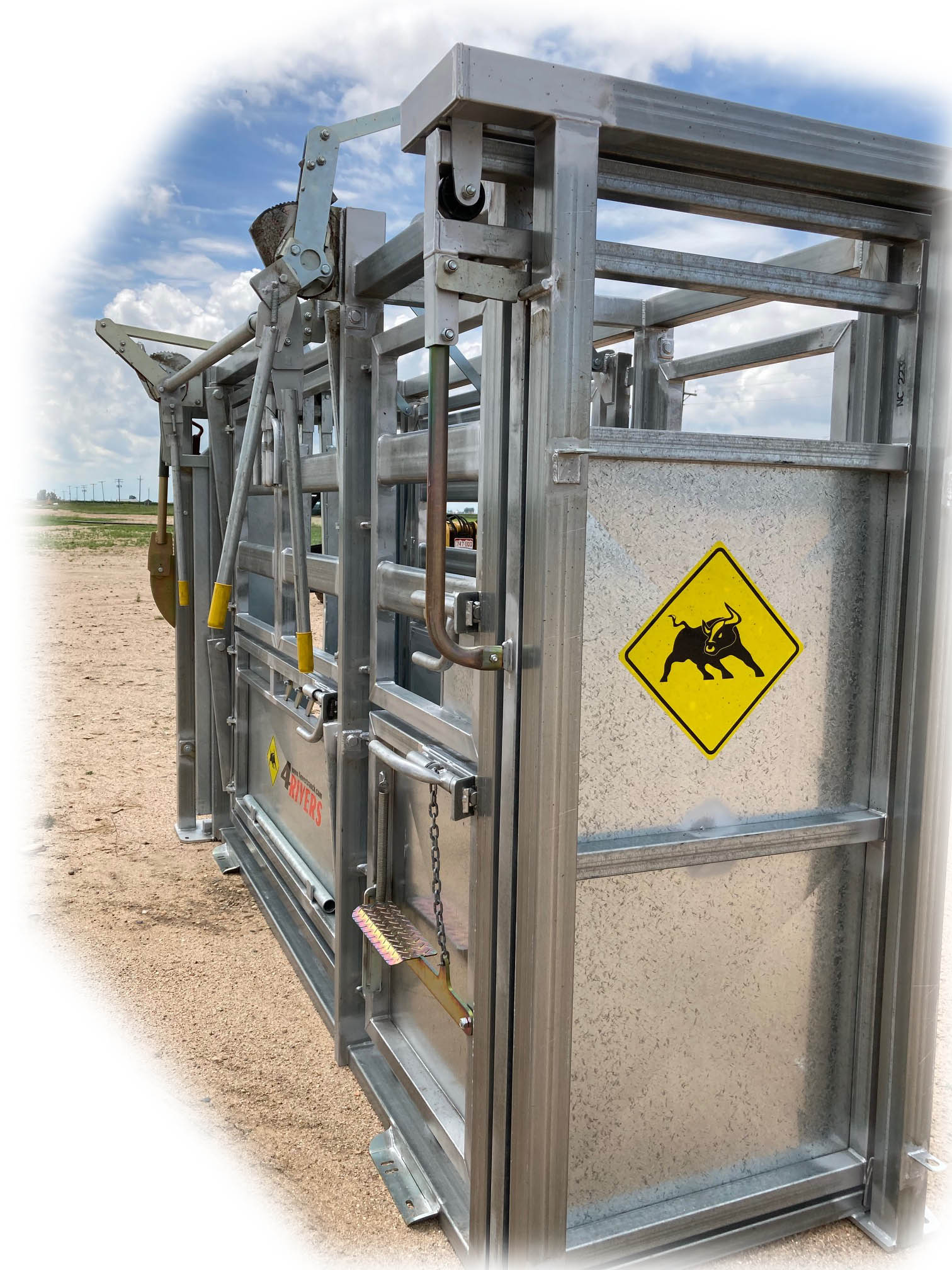 4 Rivers River King Squeeze Chute, Parallel Squeeze, Single Side Exit, Galvanized