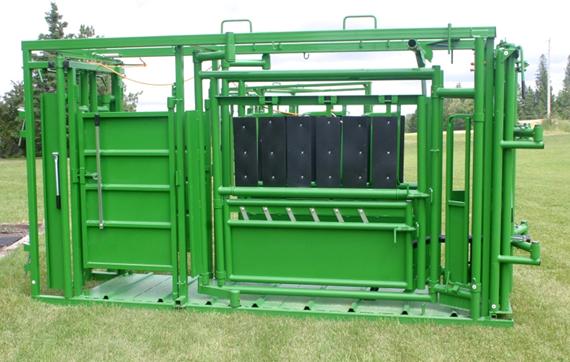 Real Tuff Double Side Exit Squeeze Chute w/, Automatic Spring Loaded Headgate, Palp Cage, & Slick Gate